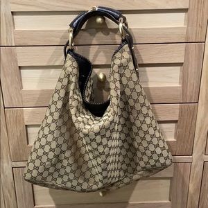 Authentic Gucci GG Canvas Horsebit Large Hobo